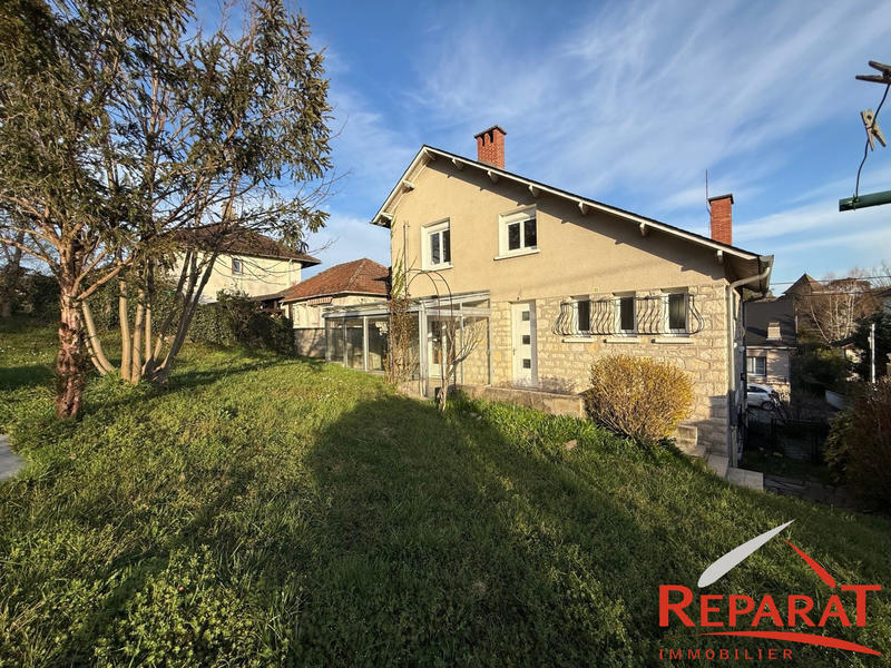 Maison - 101 m² - 5 pièces