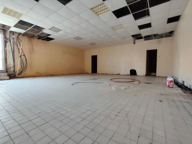 Maison - 102 m² - 1 pièce