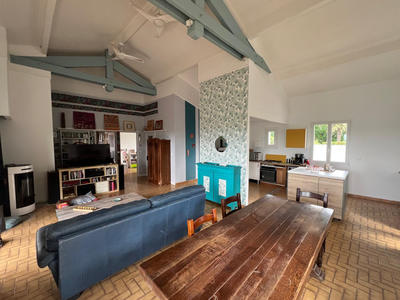 Maison - 147 m² - 6 pièces