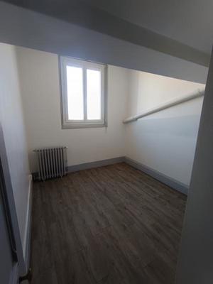 Appartement ancien - 48 m² - 3 pièces