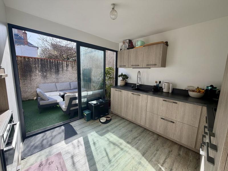 Maison - 97 m² - 4 pièces