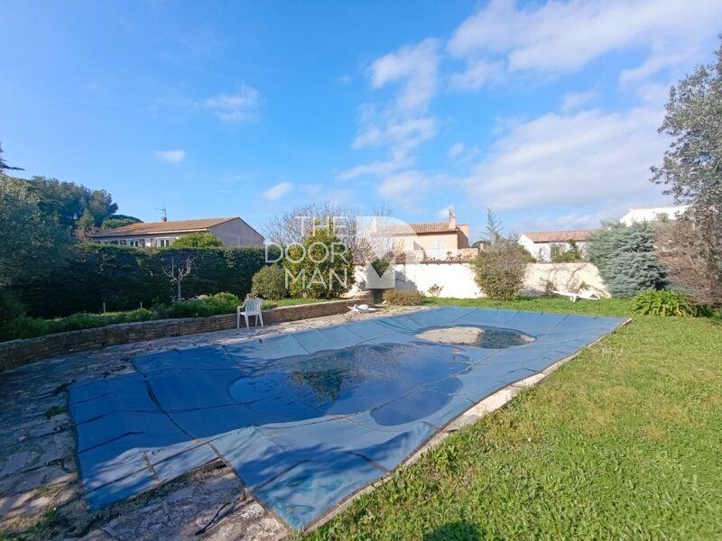 Propriété - 160 m² - 6 pièces