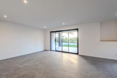 Appartement - 101 m² - 4 pièces