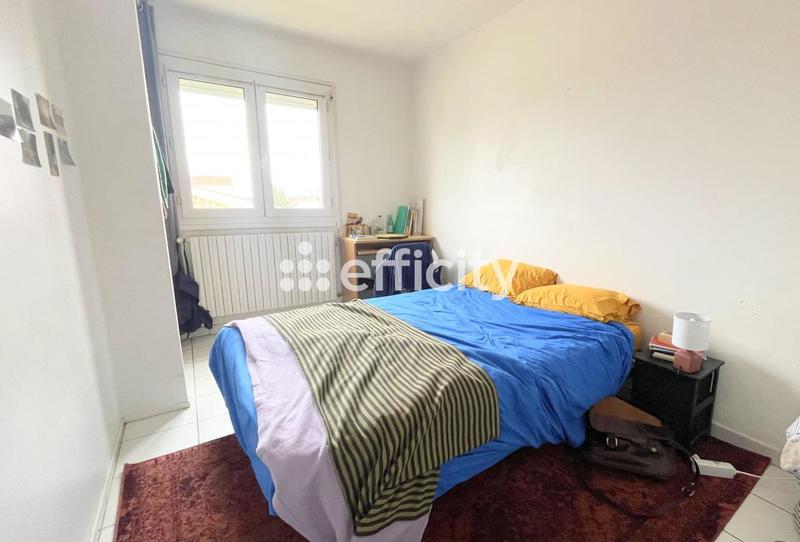 Immeuble - 210 m² - 10 pièces