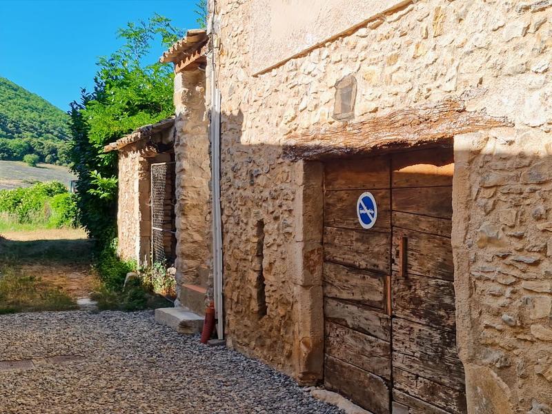 Maison en pierre - 110 m² - 3 pièces