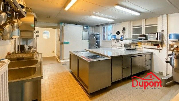 Fonds de commerce - 246 m²