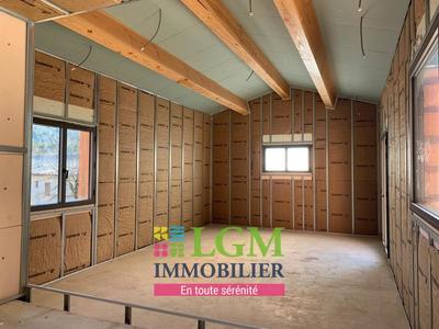 Maison - 150 m² - 4 pièces