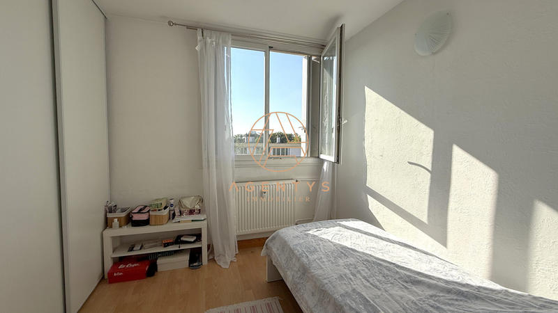 Appartement - 85 m² - 4 pièces