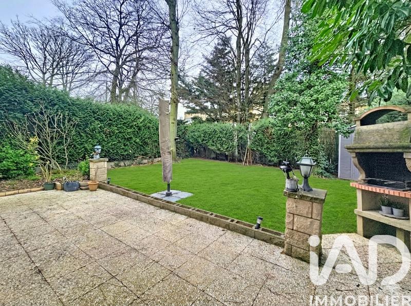 Maison - 102 m² - 5 pièces