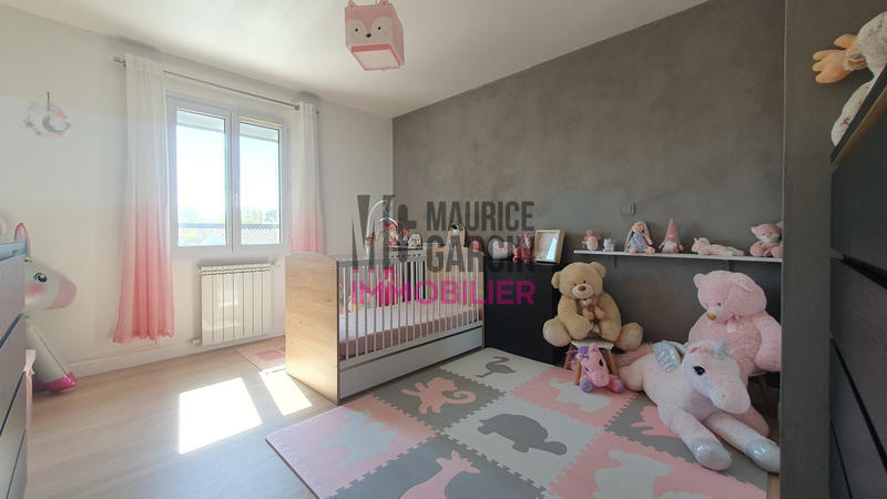 Maison - 184 m² - 6 pièces