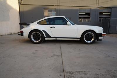 Porsche 930 Turbo