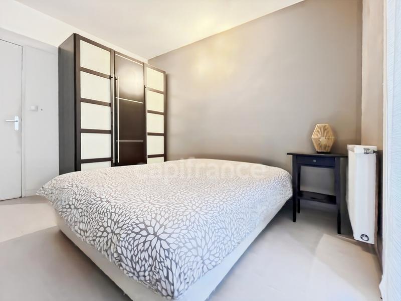 Appartement - 75 m² - 4 pièces