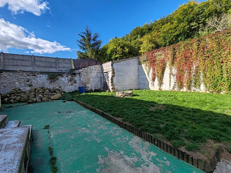 Maison - 228 m² - 11 pièces