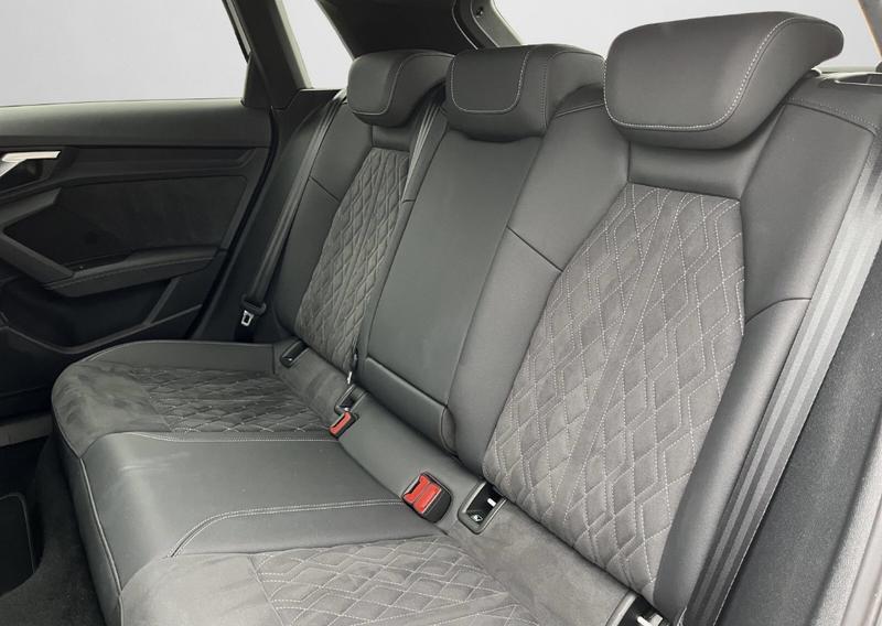 Audi A3 sportback 45 TFSIe 245 s-Line Hybride Rechargeable / Sieges Rs Camera de Recul Coffre Elec Carplay Android Auto