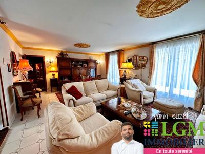 Maison - 123 m² - 4 pièces