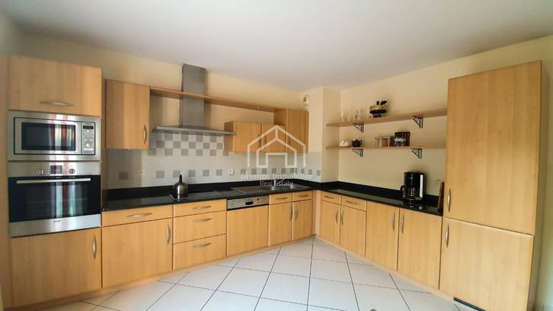 Appartement - 149 m² - 5 pièces