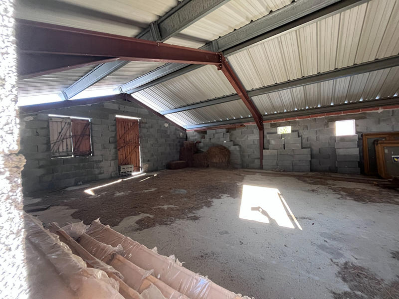 Entrepôt - 160 m² - 2 pièces