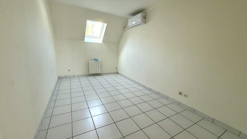 Maison - 92 m² - 5 pièces