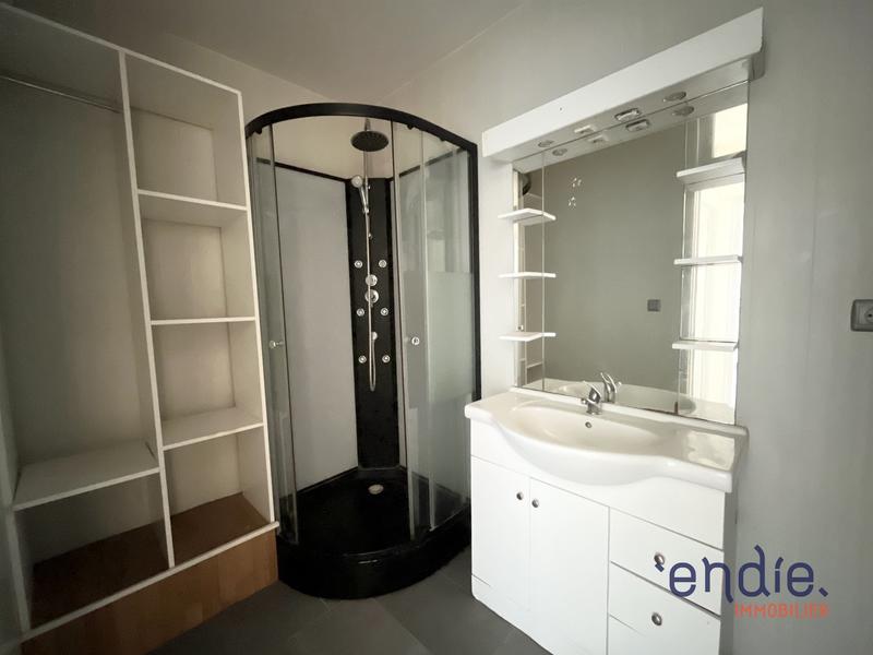 Appartement ancien - 69 m² - 3 pièces