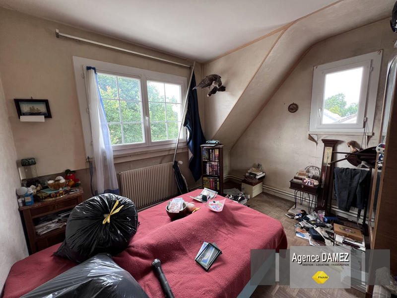 Maison - 200 m² - 8 pièces