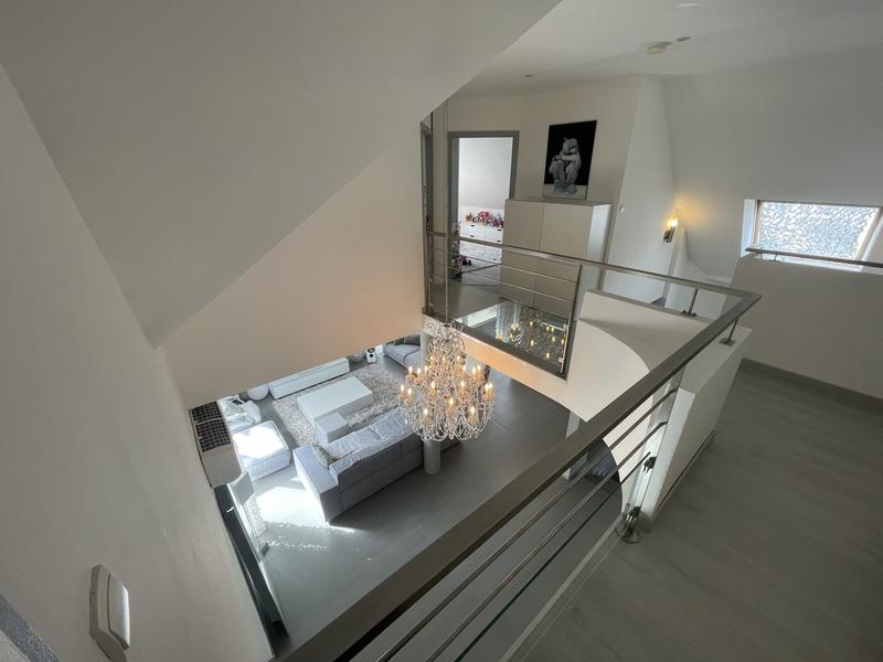 Maison contemporaine - 154 m² - 7 pièces
