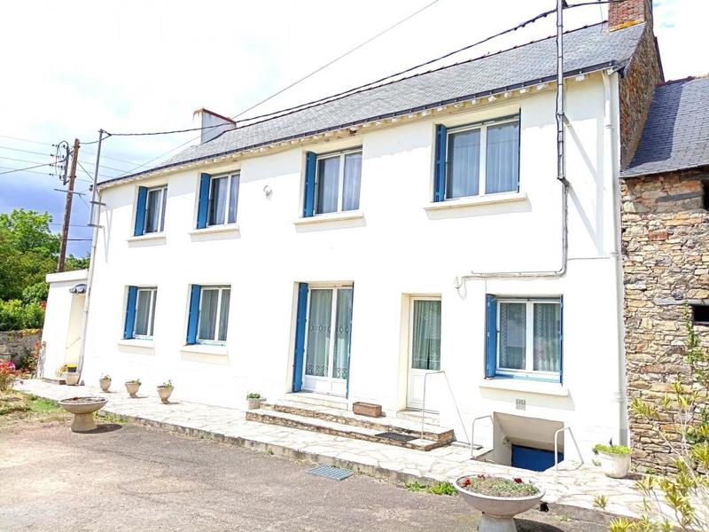 Maison en pierre - 167 m² - 6 pièces