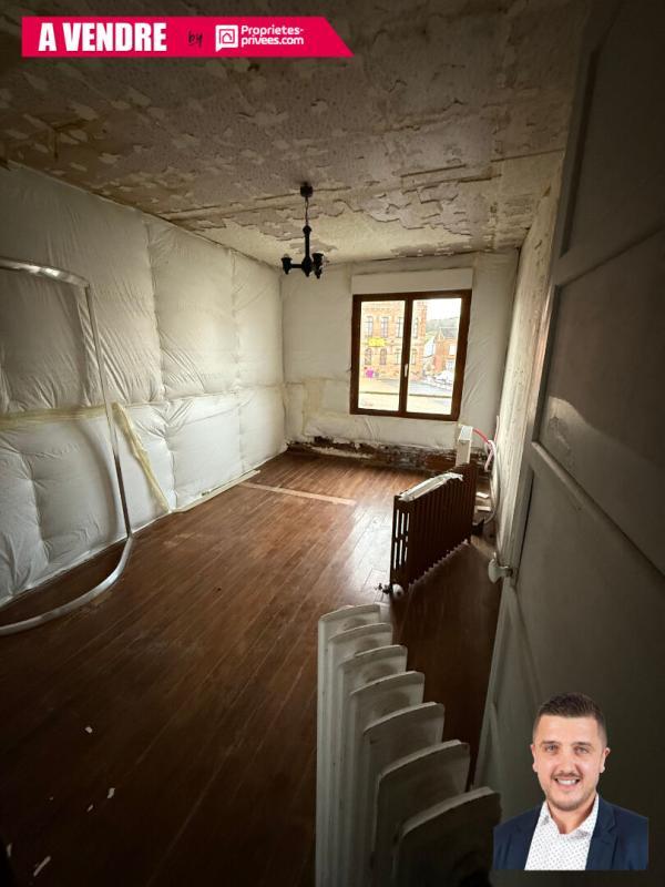 Immeuble - 217 m² - 10 pièces