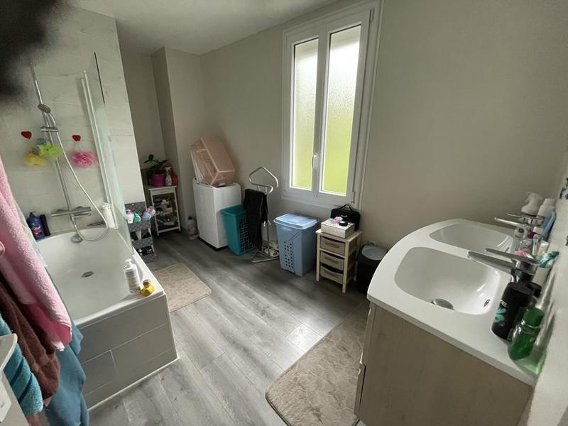 Maison - 120 m² - 4 pièces