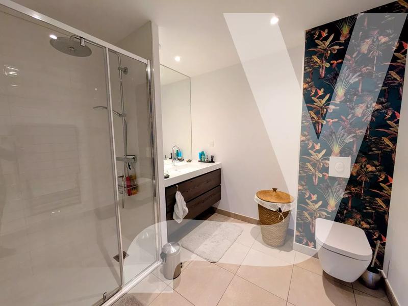 Appartement - 106 m² - 4 pièces