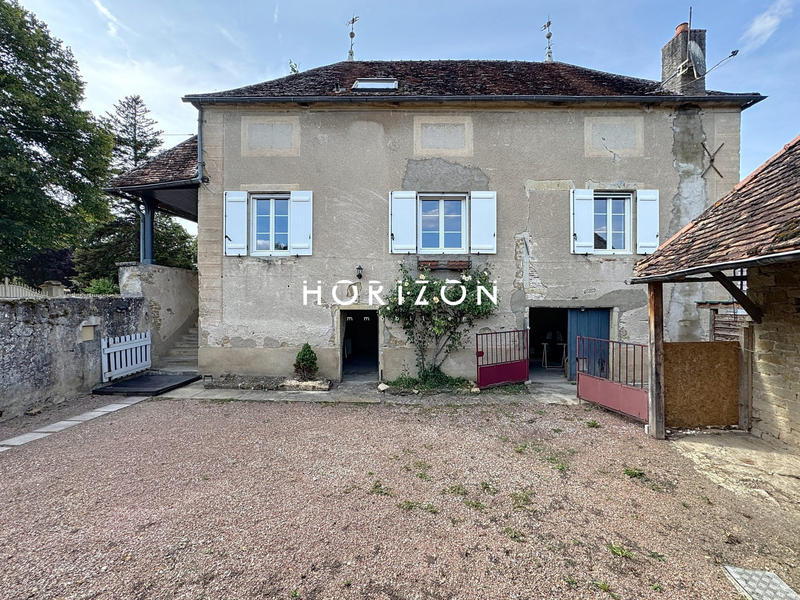 Maison ancienne - 94 m² - 4 pièces
