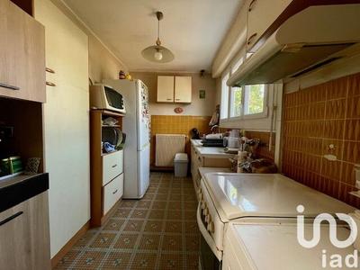 Maison - 143 m² - 7 pièces