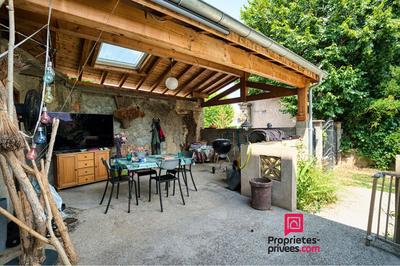 Corps de ferme - 600 m² - 14 pièces