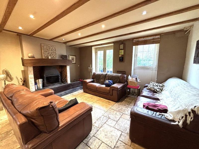 Maison en pierre - 126 m² - 5 pièces