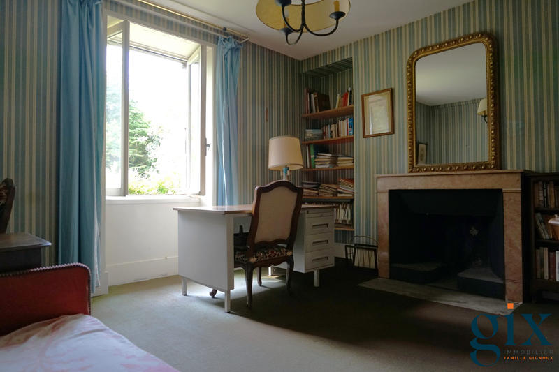 Maison - 179 m² - 7 pièces