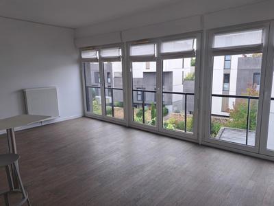 Studio - 36 m² - 1 pièce