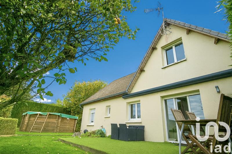 Maison - 201 m² - 8 pièces