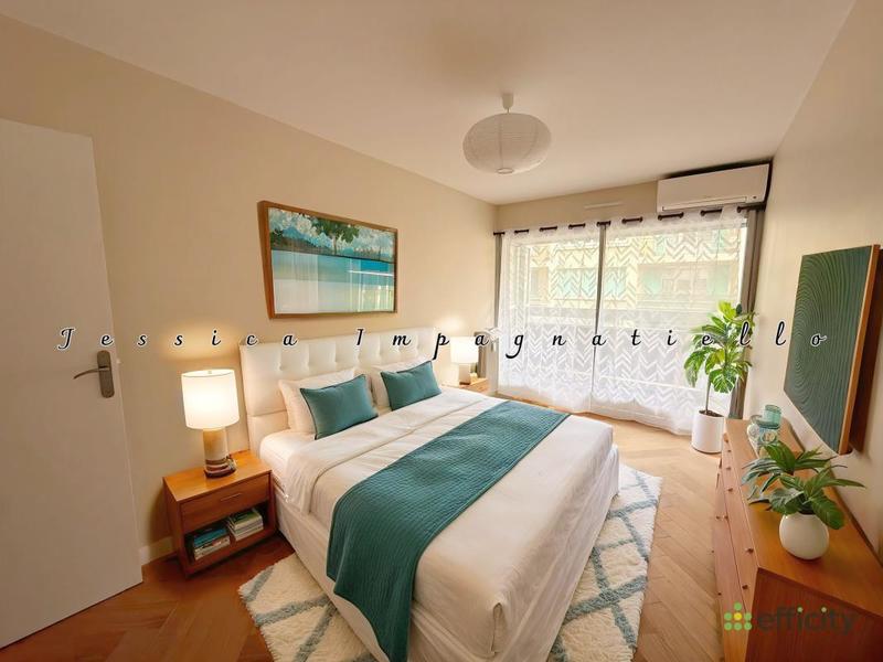 Appartement - 104 m² - 4 pièces