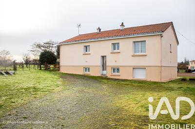 Maison - 95 m² - 4 pièces