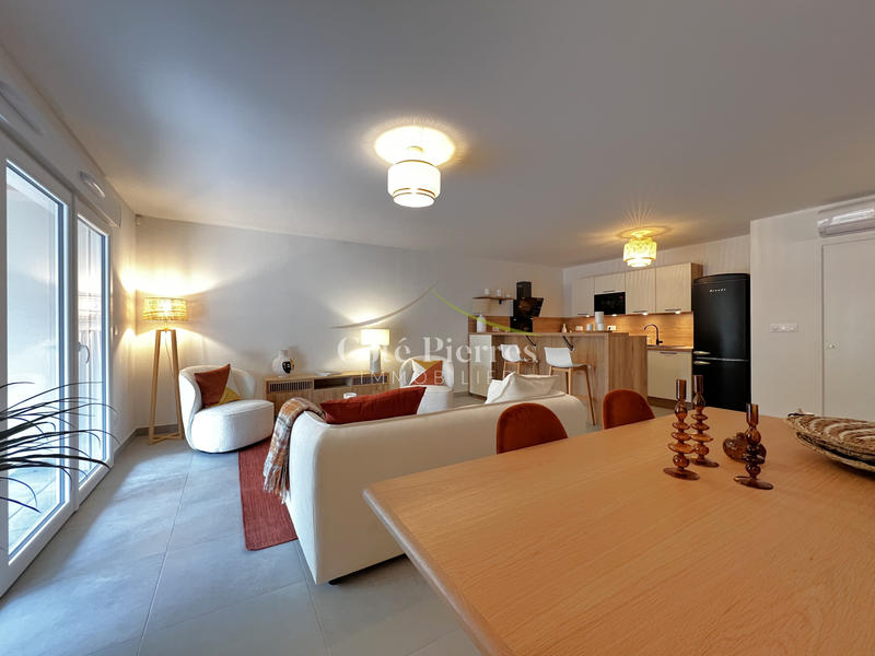 Appartement - 79 m² - 3 pièces