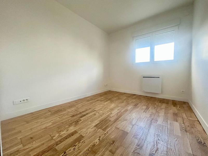 Appartement - 105 m² - 7 pièces