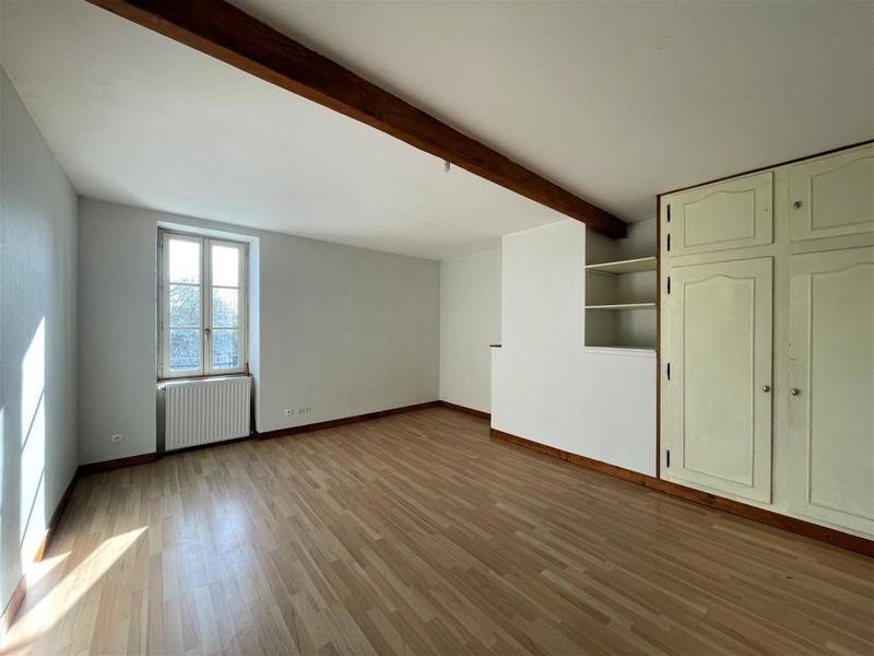 Maison de village - 205 m² - 7 pièces