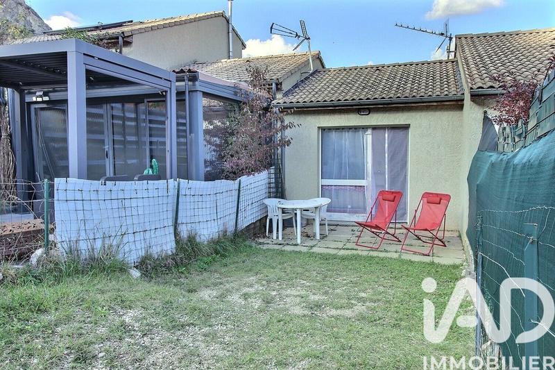 Studio - 18 m² - 1 pièce