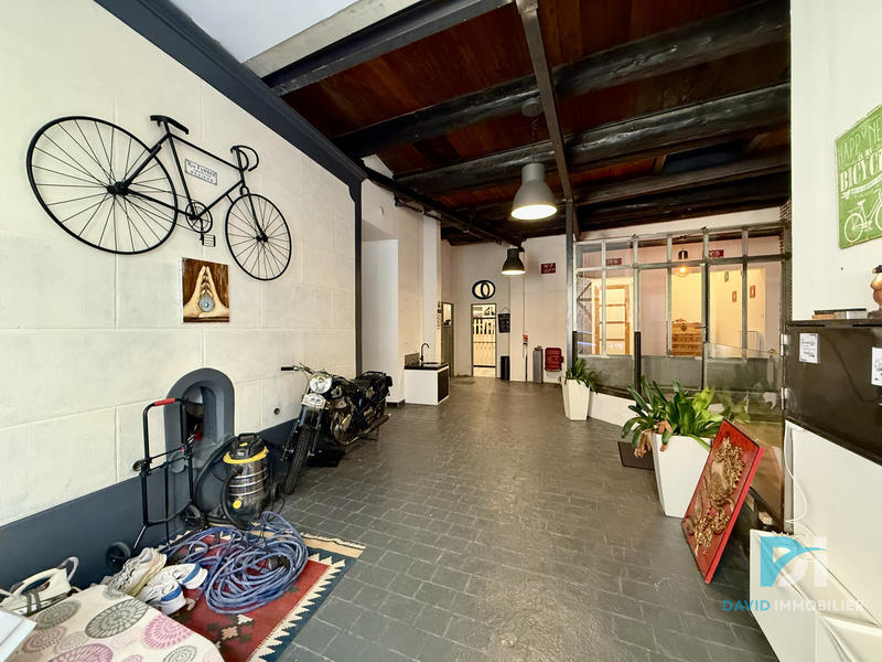 Maison - 204 m² - 4 pièces