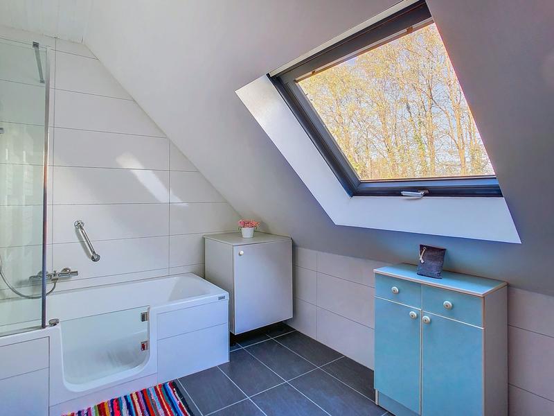 Maison - 171 m² - 7 pièces