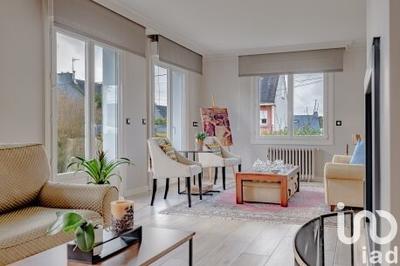 Maison - 180 m² - 6 pièces