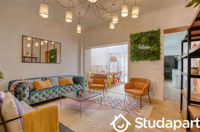 Chambre - 16 m² - 1 pièce