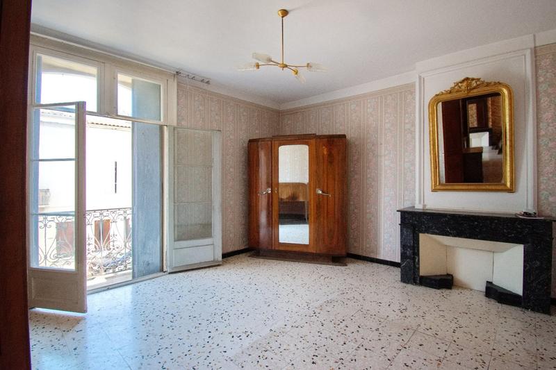 Maison - 202 m² - 12 pièces