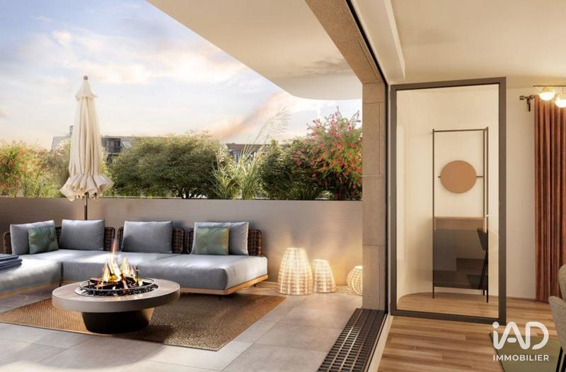 Appartement - 122 m² - 6 pièces