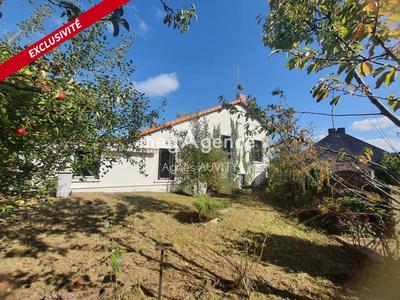 Maison - 64 m² - 4 pièces