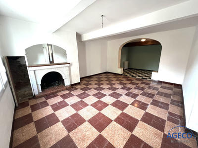 Maison - 132 m² - 1 pièce